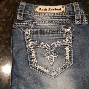 Rock Revival Crop Jeans